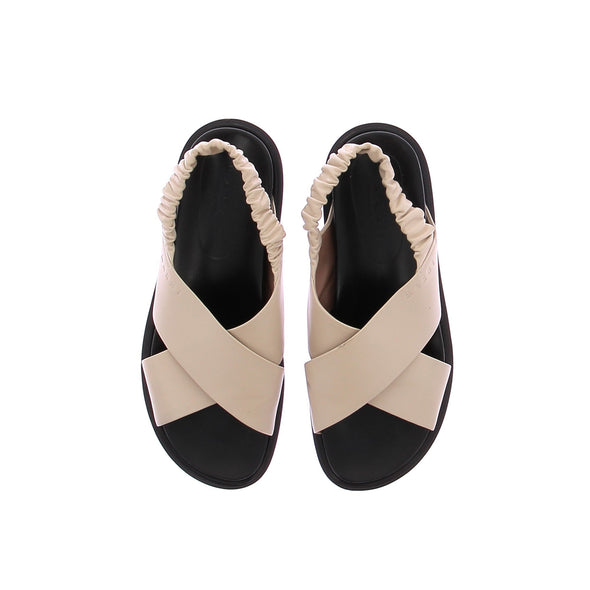 Sandales en cuir "Fussbet"