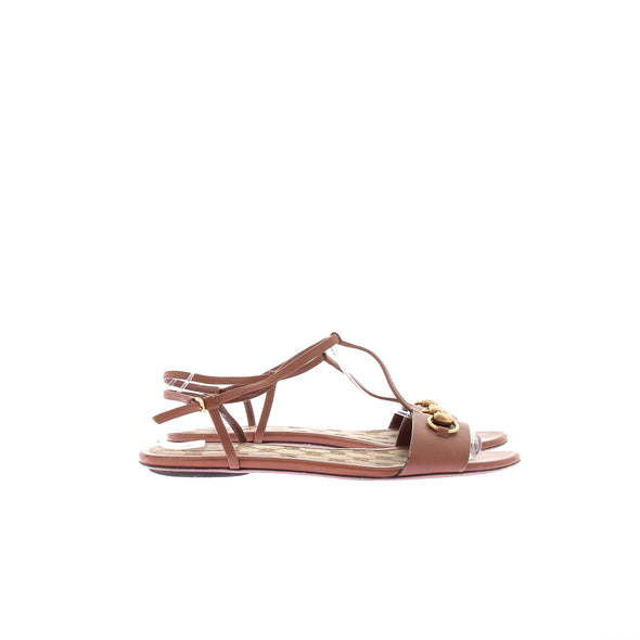 Sandales en cuir marron
