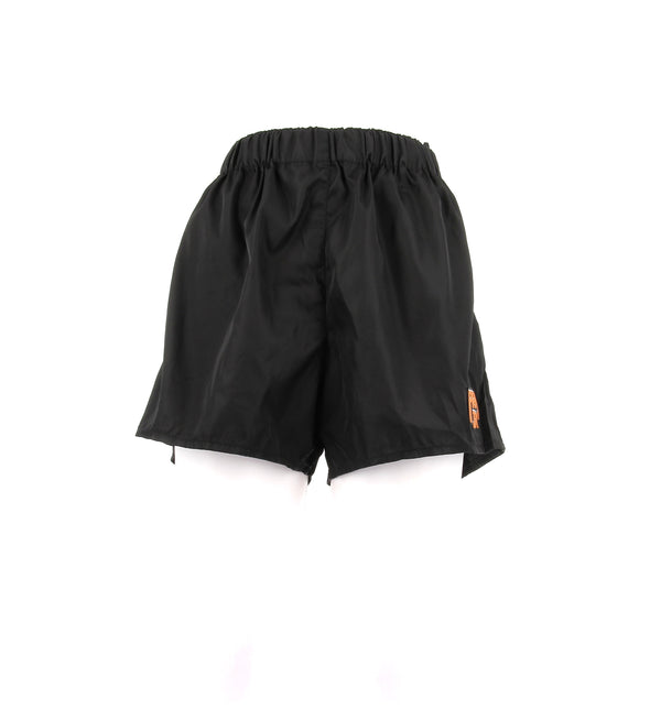 Short noir