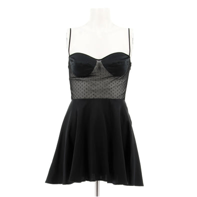 Robe en soie noire