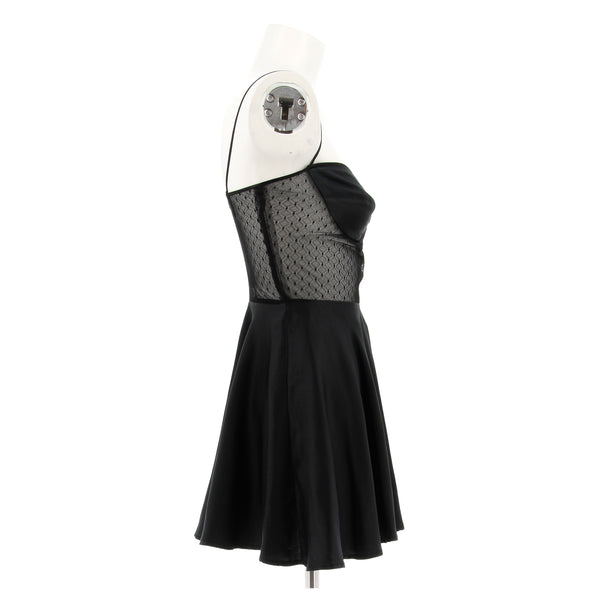 Robe en soie noire