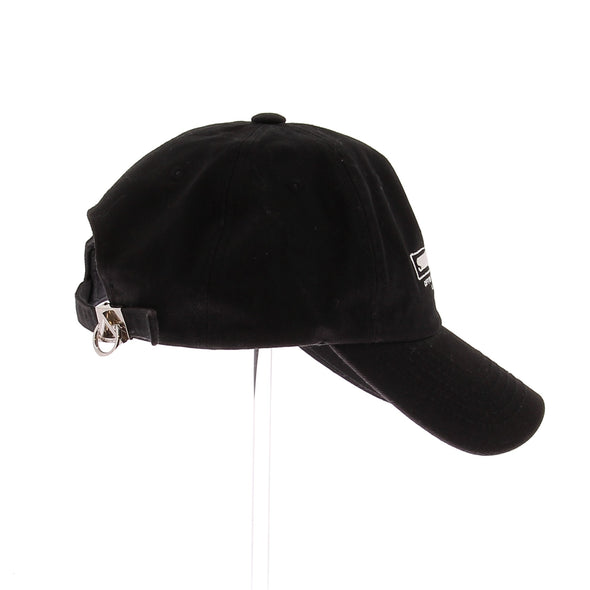 Casquette noire