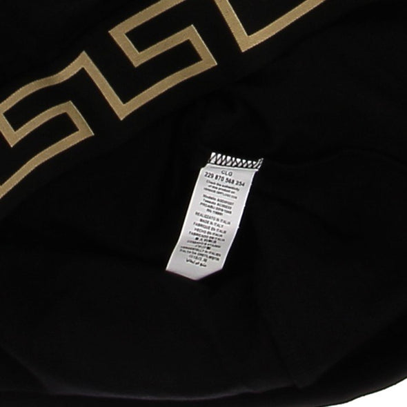 Sweatshirt noir à capuche