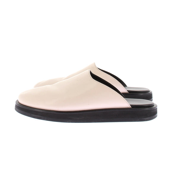 Sabots en cuir
