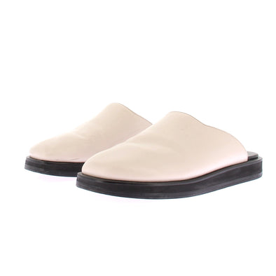 Sabots en cuir