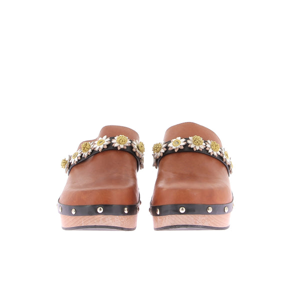 Sabots en cuir