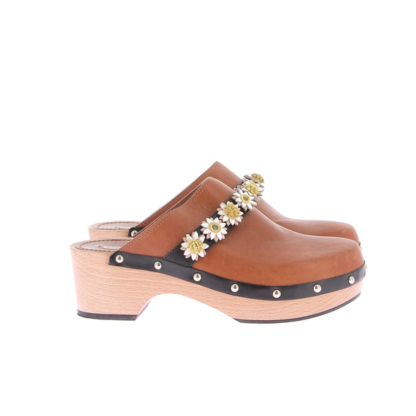 Sabots en cuir