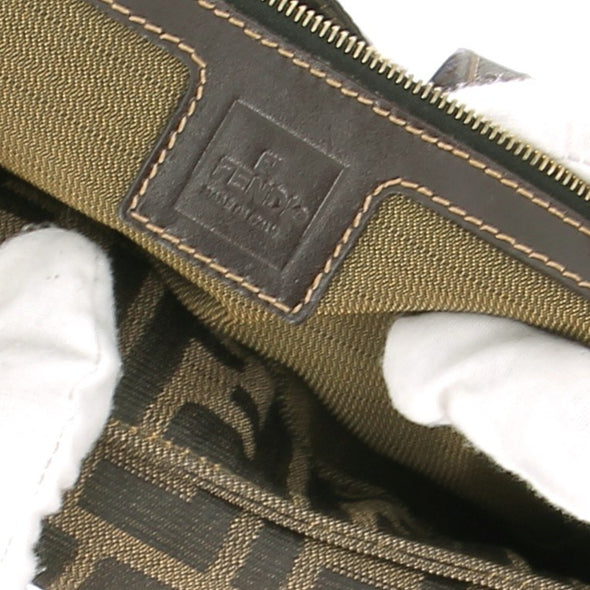 Sac à main en toile monogrammé