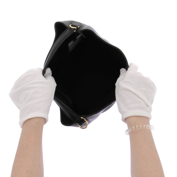 Sac seau en cuir noir