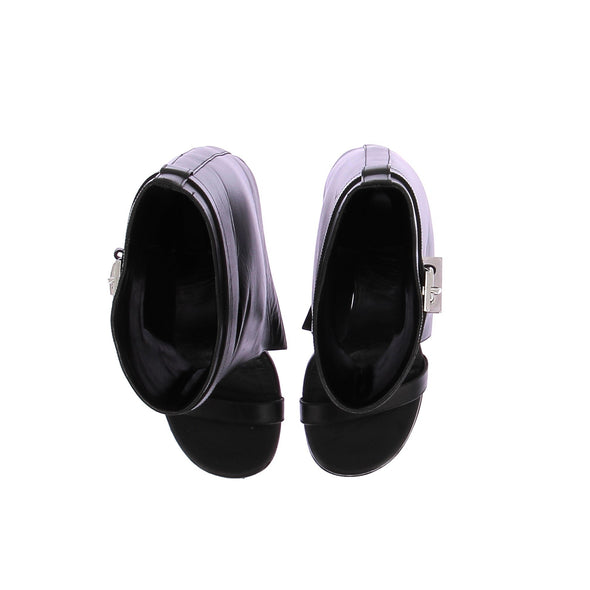 Sandales noires "Shark Lock"