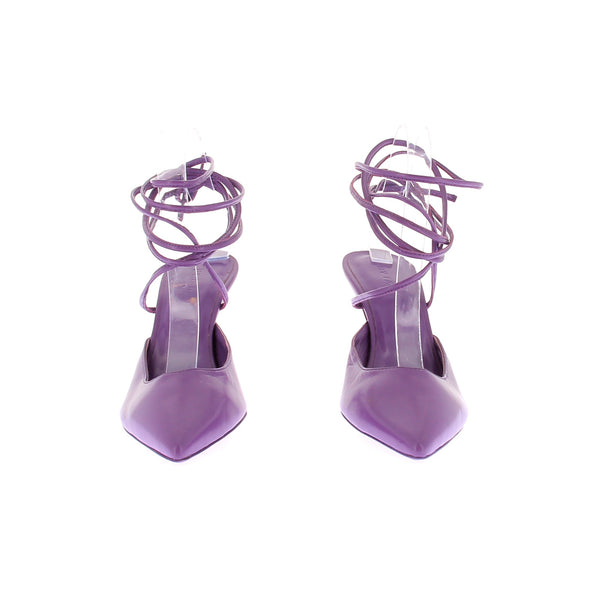 Sandales à talons violettes