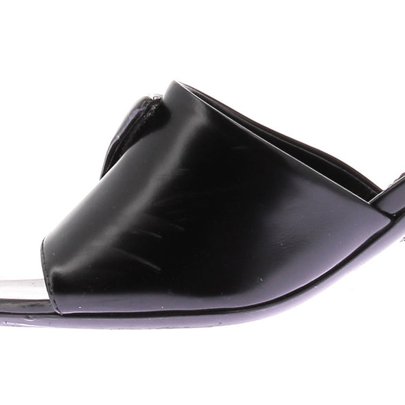 Mules à talons en cuir
