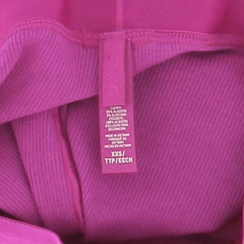Short de sport rose