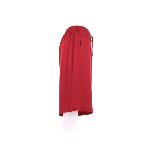 Bermuda rouge