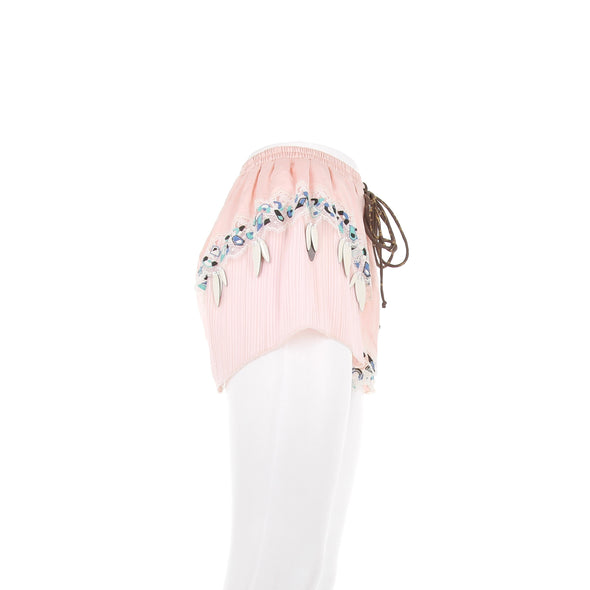 Short satiné rose avec pampilles