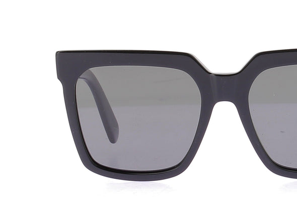 Lunettes de soleil noires