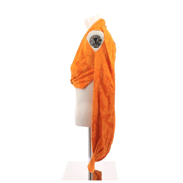 Top orange