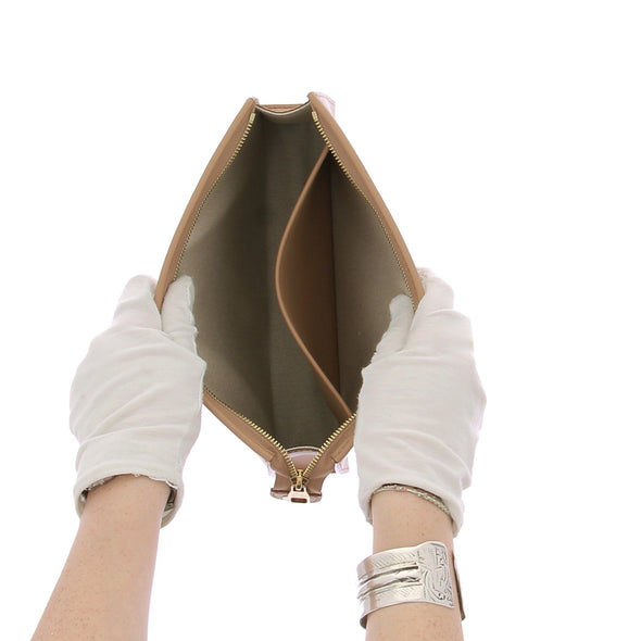 Trousse beige en cuir épis