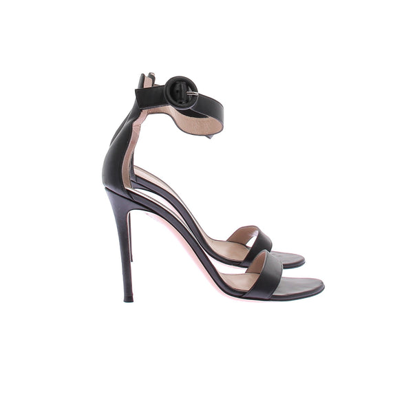 Sandales à talons noires