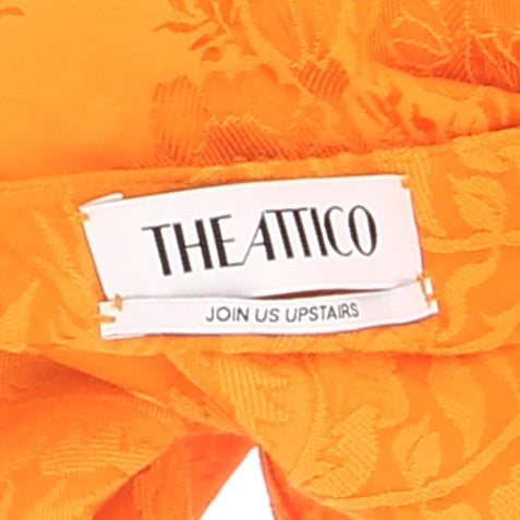 Top orange