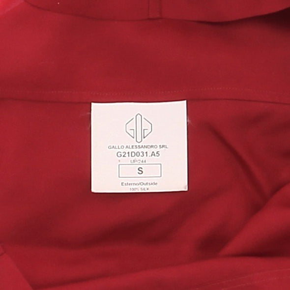 Top en soie rouge