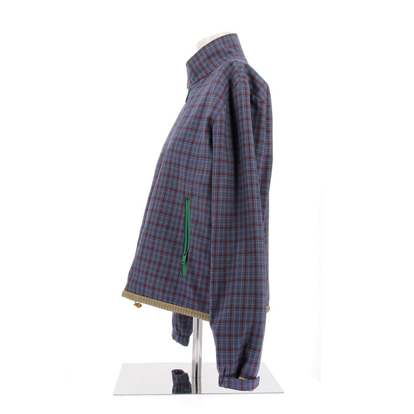 Veste jacquard bleue et rouge