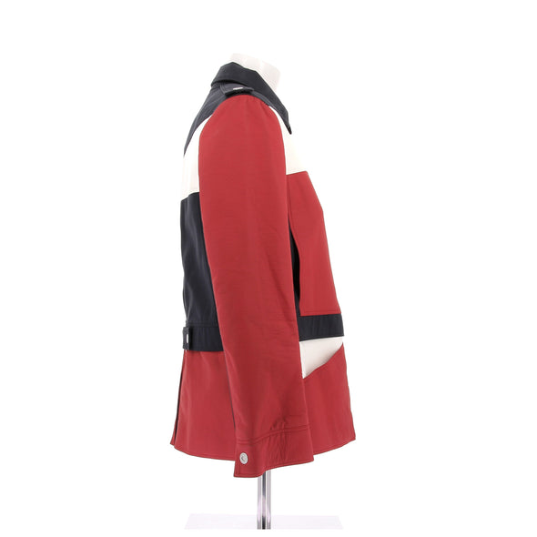 Veste rouge marine et blanche