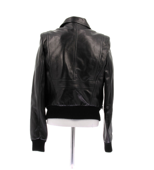 Veste en cuir noir