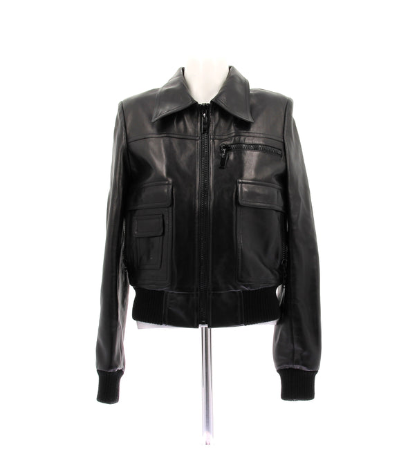 Veste en cuir noir