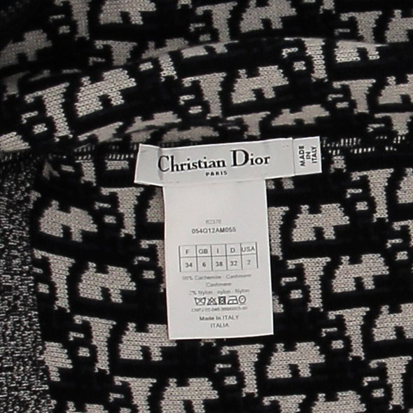 Pull à capuche réversible en cachemire