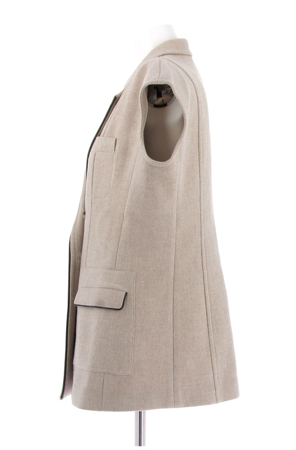 Veste beige sans manches en laine