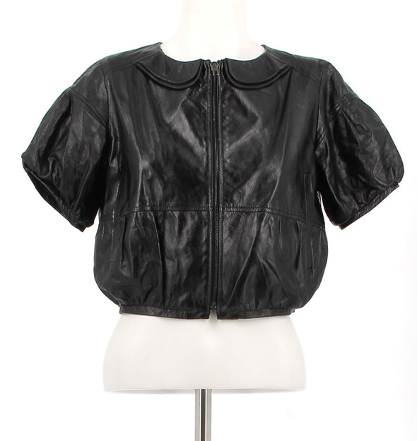 Gilet court en cuir à manches courtes