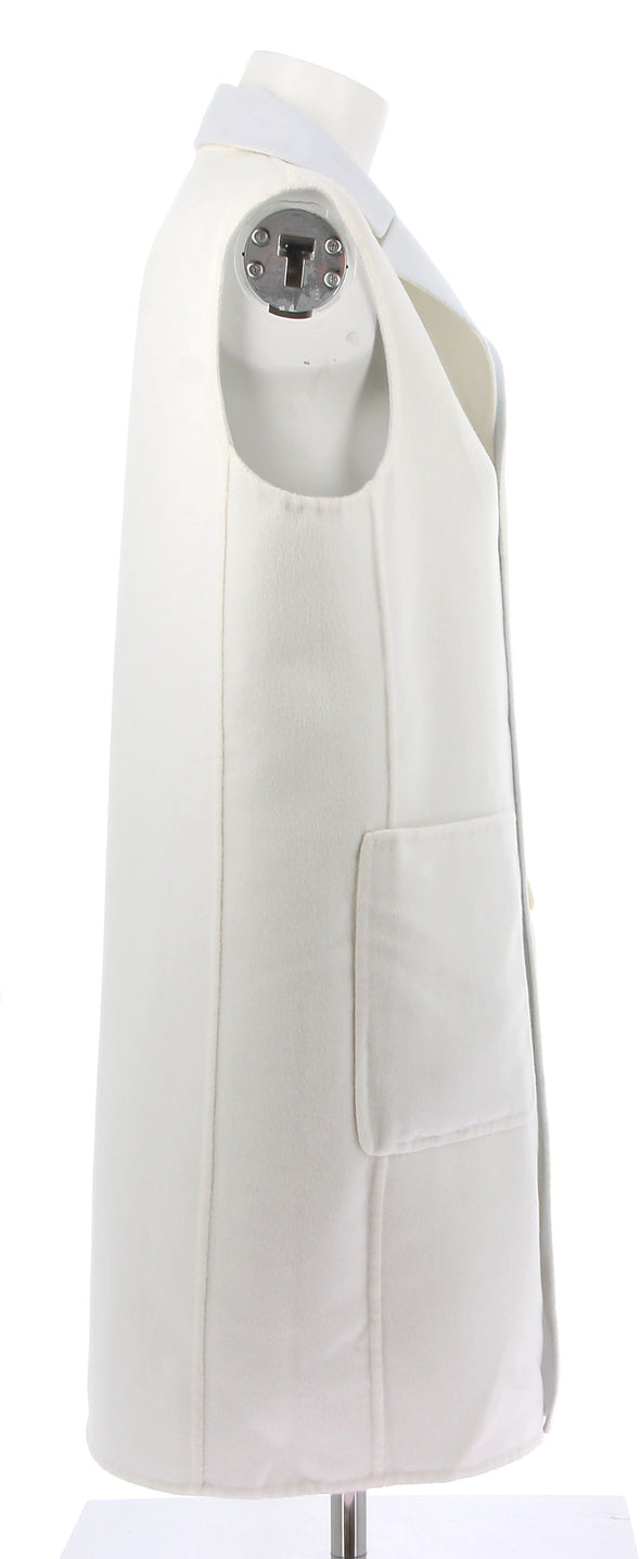 Veste longue blanche sans manches en cachemire