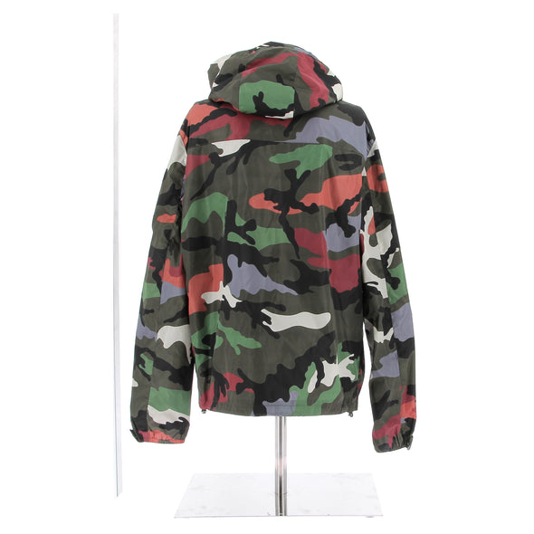 Veste à motifs camouflage