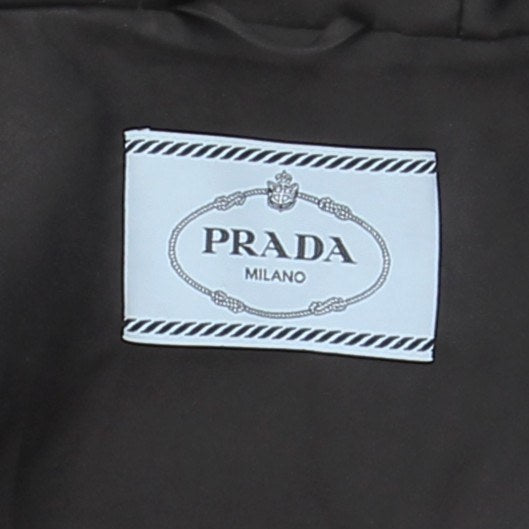 Veste à capuche noire