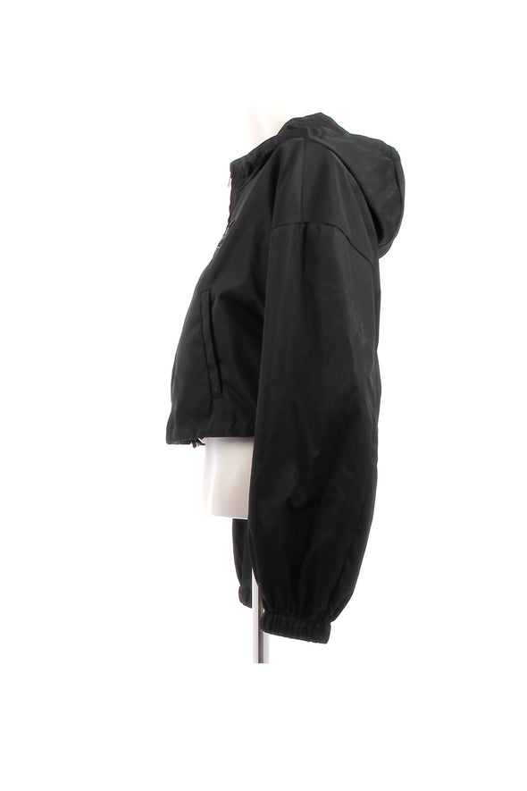 Veste à capuche noire