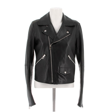 Veste en cuir noir