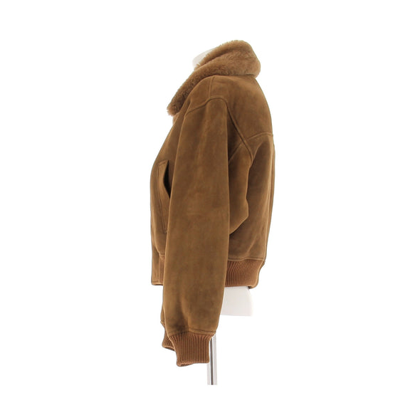Veste en peau retournée