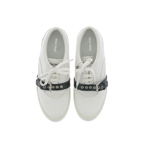 Baskets blanches