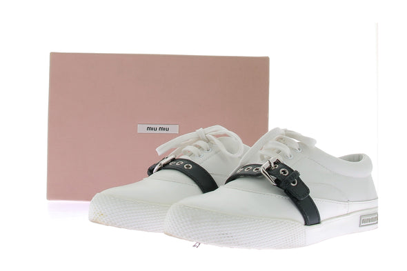Baskets blanches