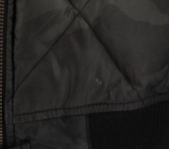 Bomber militaire