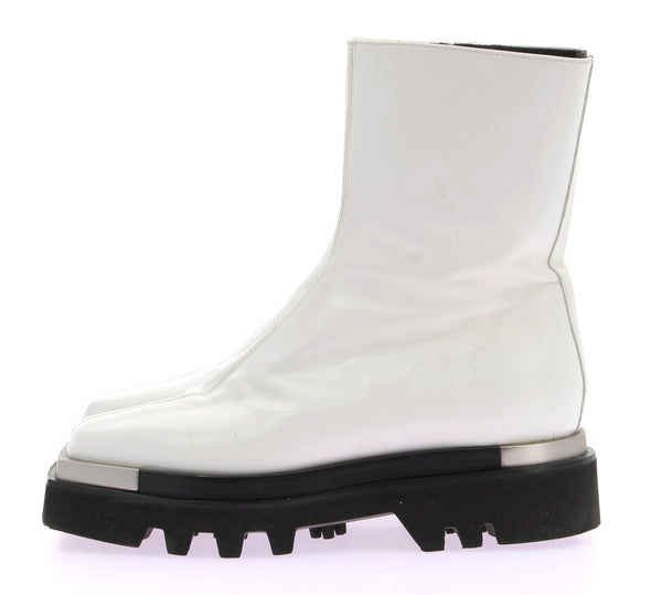 Bottes blanches