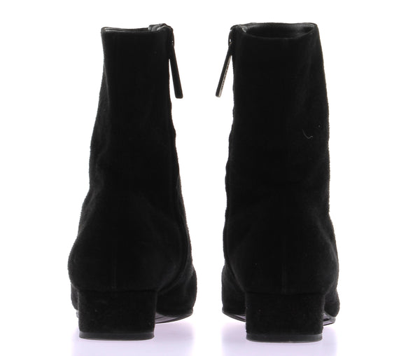 Bottines en suede noir