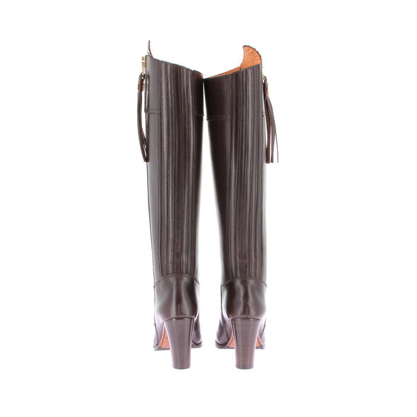 Bottes à talons hauts marron foncé