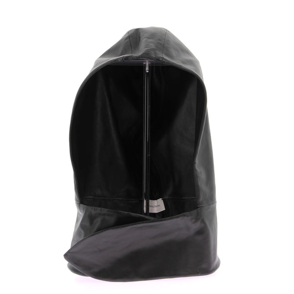 Capuche en cuir