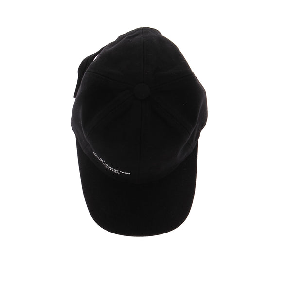 Casquette noire