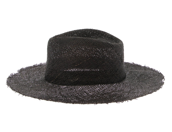 Chapeau de paille marron foncé