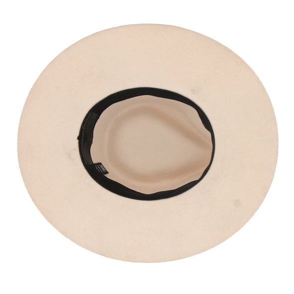 Chapeau beige à ruban blanc
