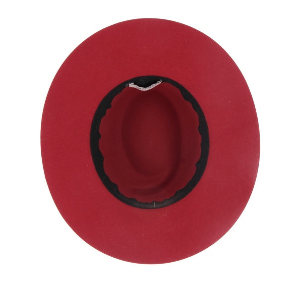 Chapeau en laine rouge