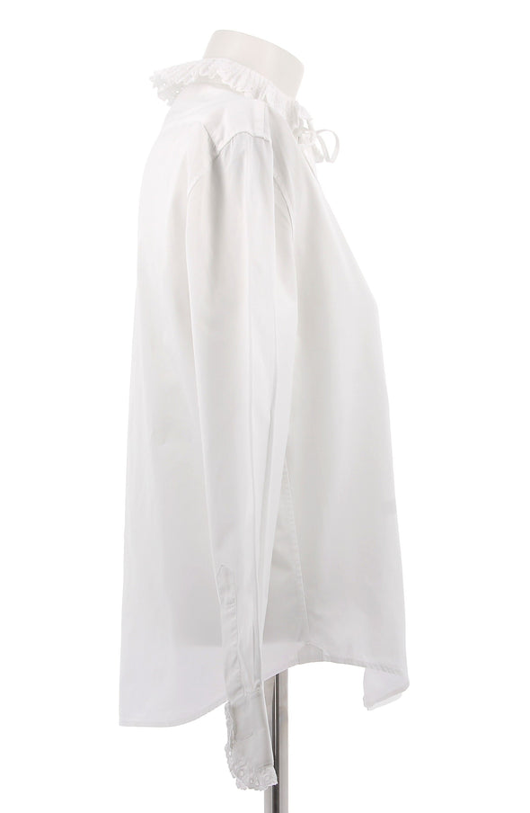 Blouse blanche à dentelle